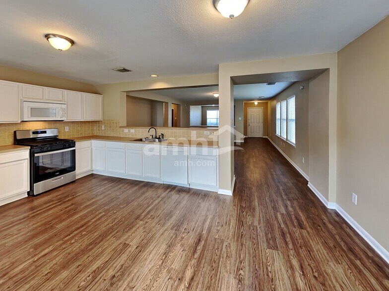 Building Photo - 4818 Bentonite Blvd