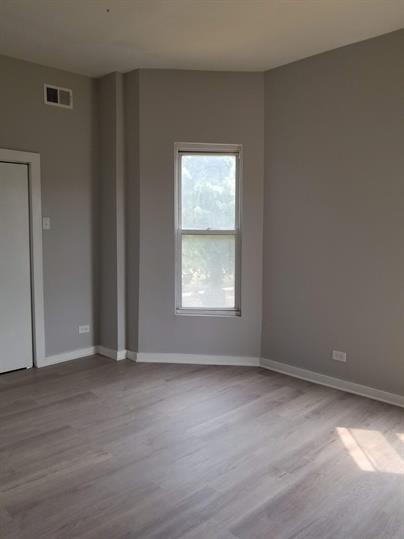 Building Photo - 5632 S Lowe Ave