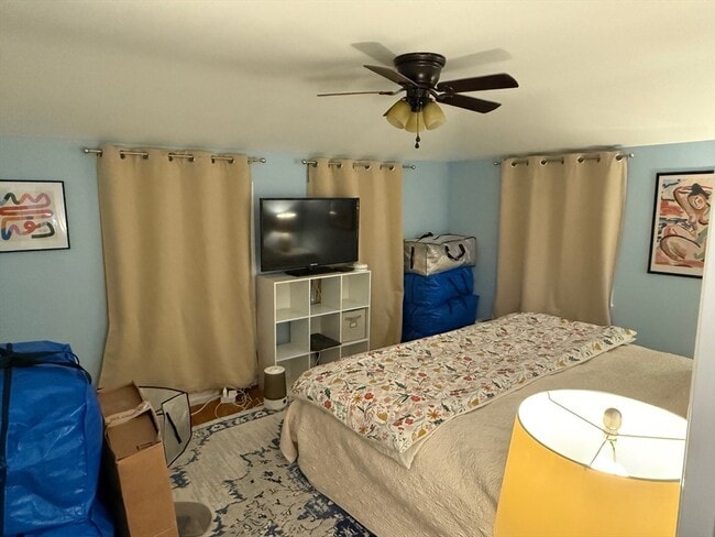 Building Photo - 2 Frazer Rd