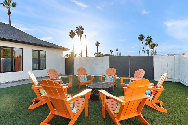 Building Photo - 12201 N 58th Way