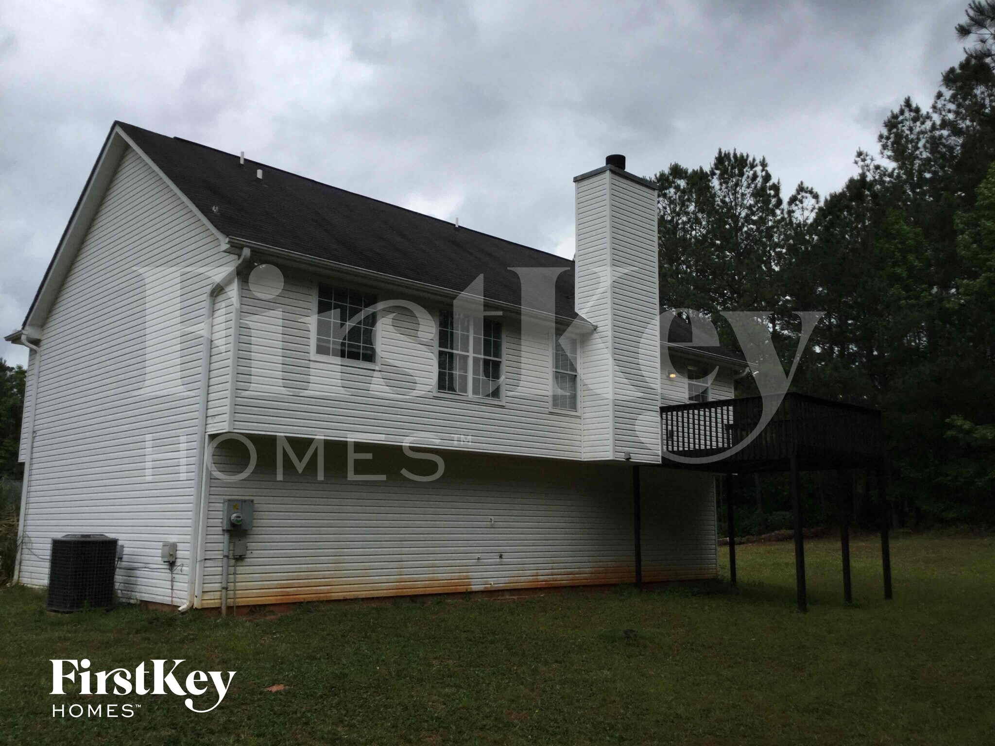 Building Photo - 715 Grove Pointe Cir