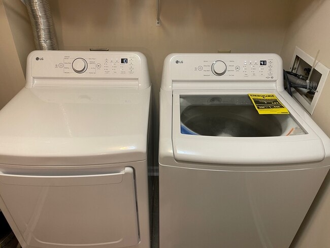 Brand new Washer-Dryer in Unit - 2317 Vicente Ct