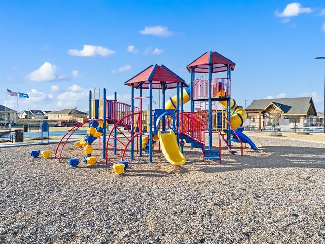 Building Photo - 1340 Blazin Bronco Trl