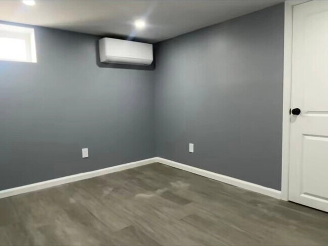 Building Photo - 268 Wavecrest Dr