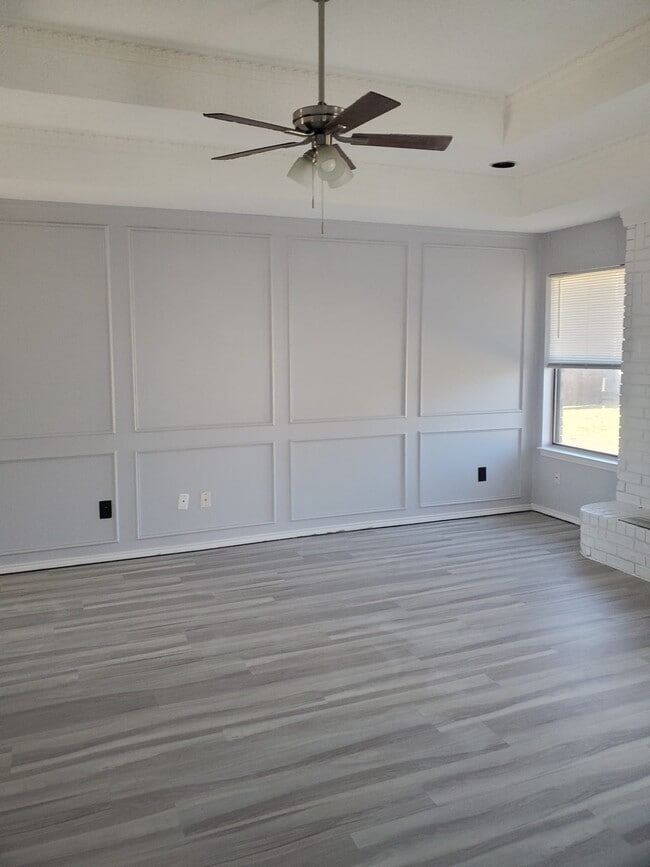 Building Photo - 1005 Packard Dr