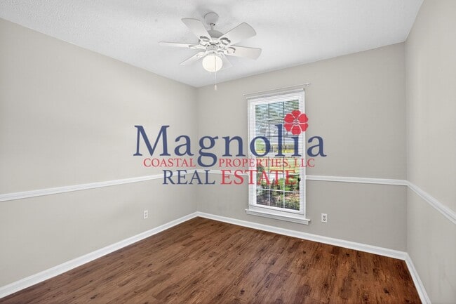 Building Photo - 3 bedroom 2 bathroom home in Richmond Hill GA