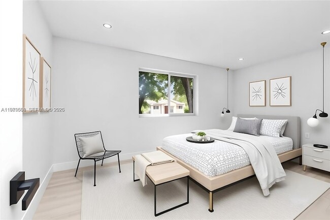 Building Photo - 2251 SW 20th St