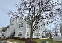 Building Photo - 14049 Vista Dr