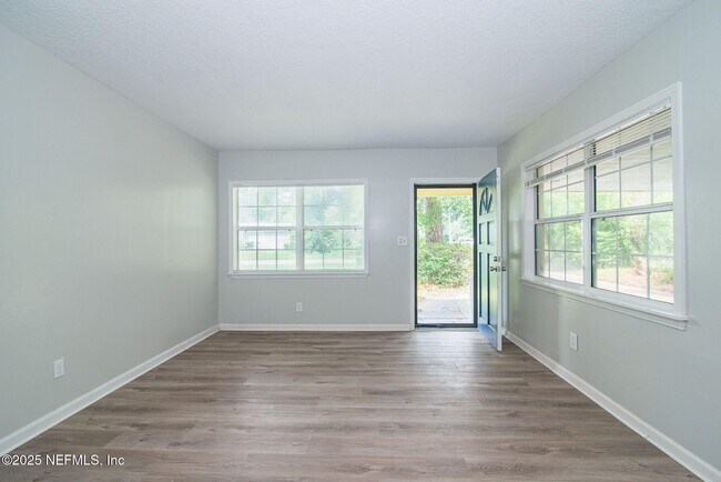 Building Photo - 1311 Pullen Rd