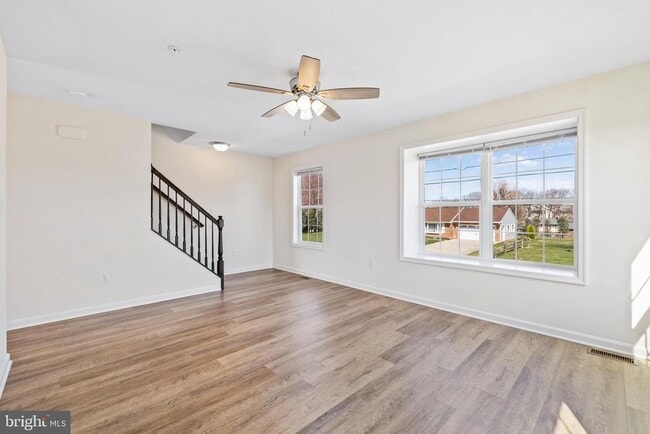 Building Photo - 2022 Sienna Ct