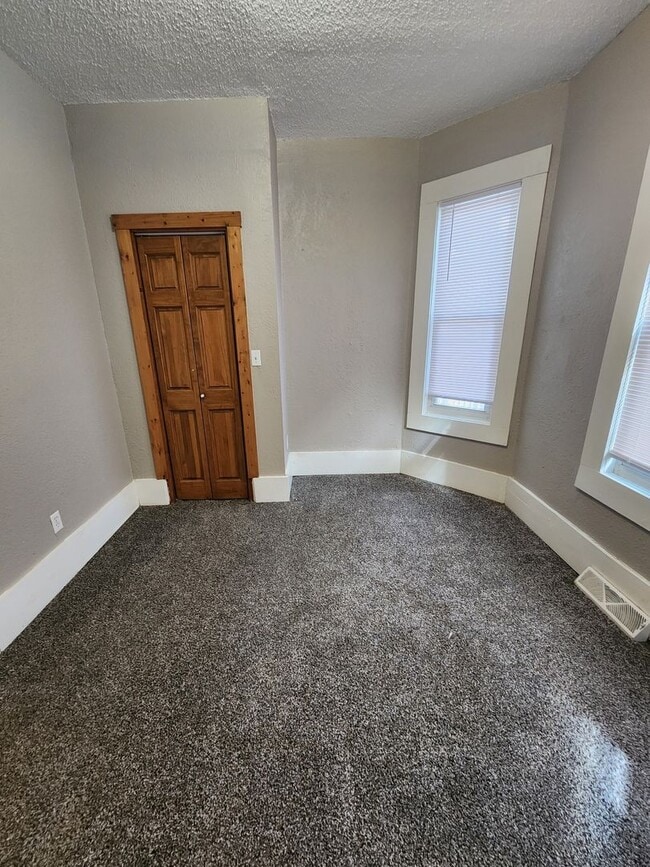 Building Photo - 2763 Jackson St