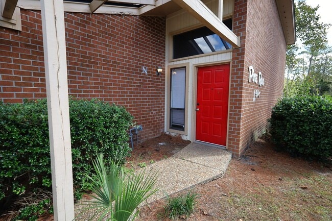 Primary Photo - 1307 Baytree Dr