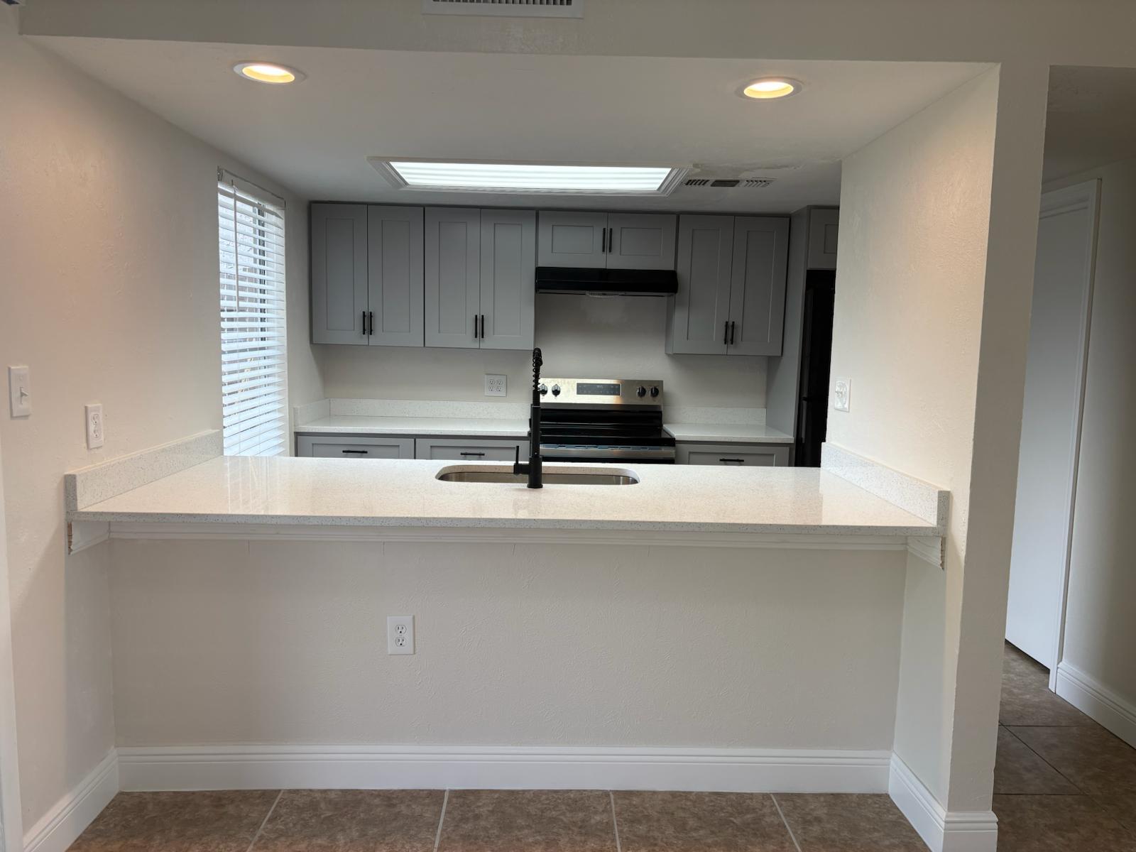 Building Photo - 2227 Lyme Bay Dr