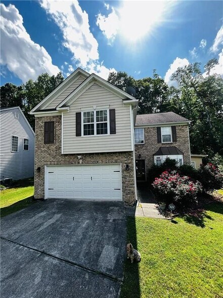 Building Photo - 2258 St Albans Pl