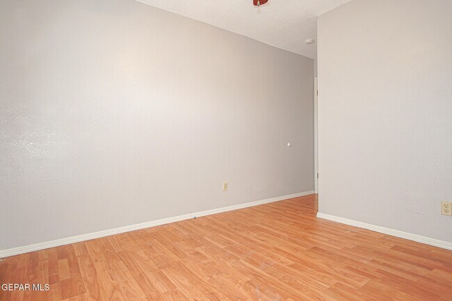 Building Photo - 1832 Dean Jones Dr