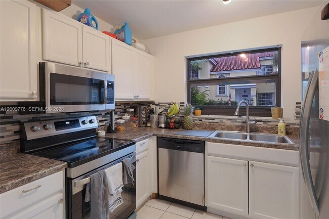 Building Photo - 12682 NW 7th Way