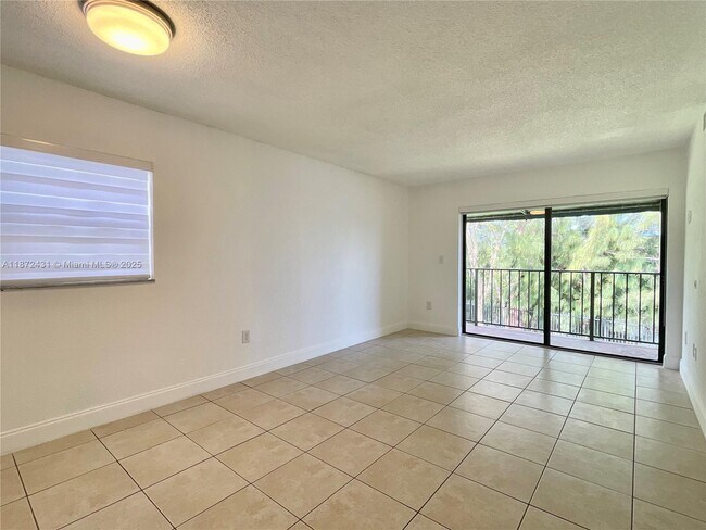 Building Photo - 7415 SW 152nd Ave