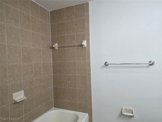 Building Photo - 8408 Bernwood Cove Loop