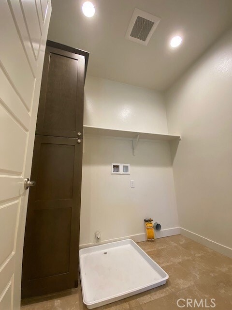 Building Photo - 1603 Couples Ct