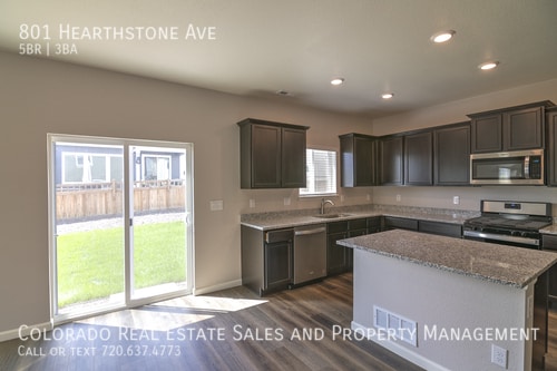 Building Photo - 801 Hearthstone Ave