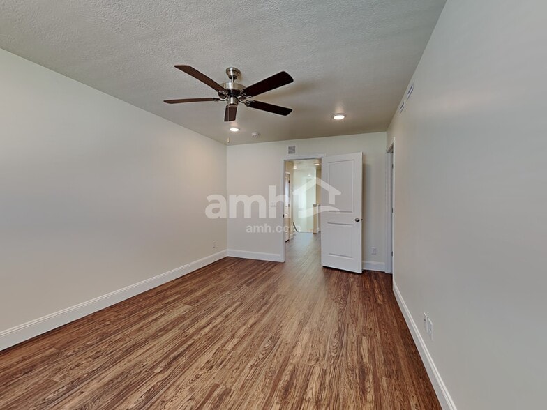 Building Photo - 2626 W 3290 S