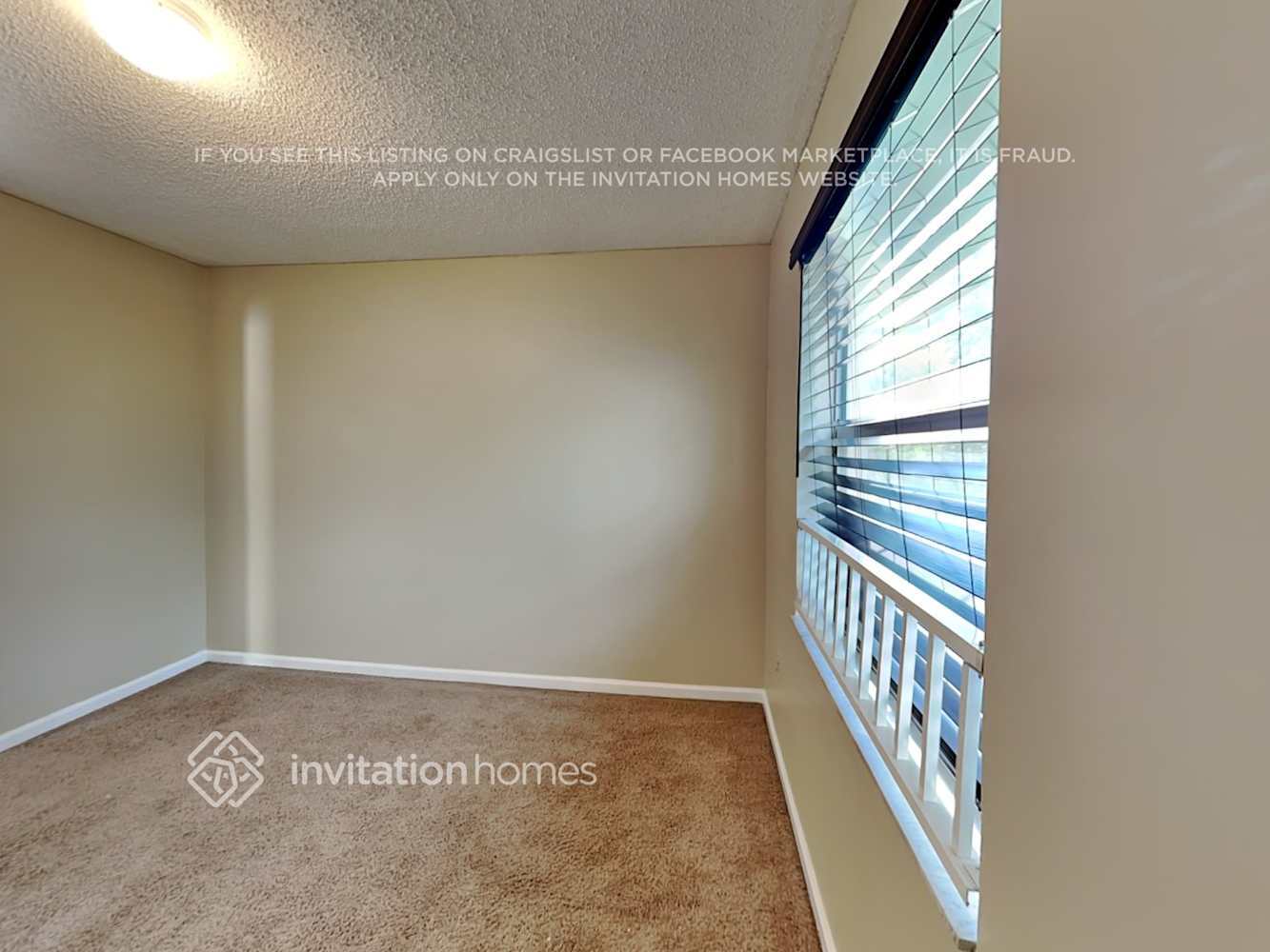 Building Photo - 5010 SW 155th Ave
