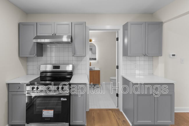 Building Photo - 432 Wiley Ave