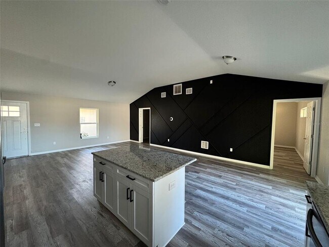 Building Photo - 16430 SE 89 Ct
