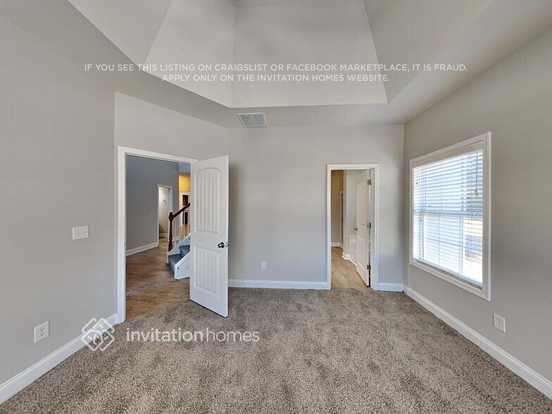 Building Photo - 6268 Cove Creek Dr