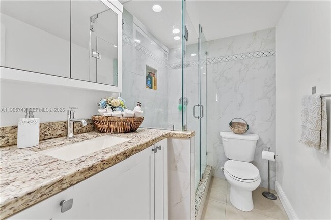 Building Photo - 710 N Ocean Blvd