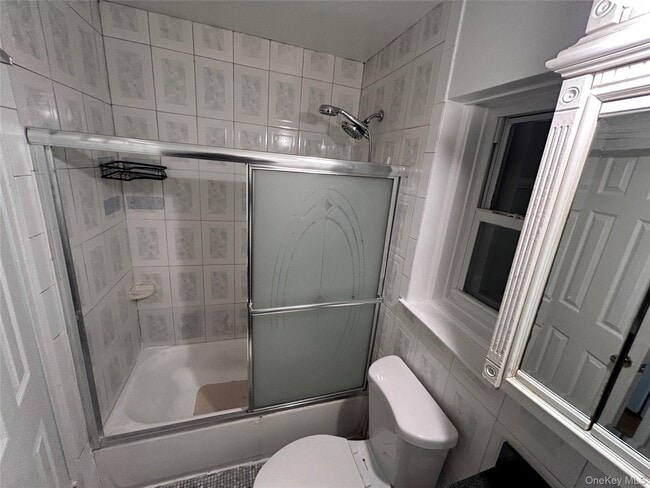 Building Photo - 1116 E 102nd St