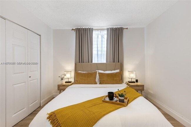 Building Photo - 815 NW 30th St