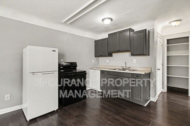Building Photo - 1932 Truitt Ave