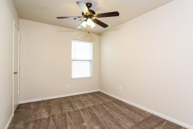 Building Photo - 16806 Accolade Way