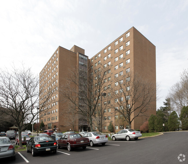 Primary Photo - Lutheran Manor Apartments