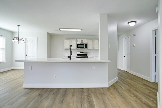 Building Photo - 3203 Wheatmeadow Ct