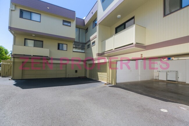 Building Photo - 3 bdrm/ 2.5 bath townhome for rent at Neho...
