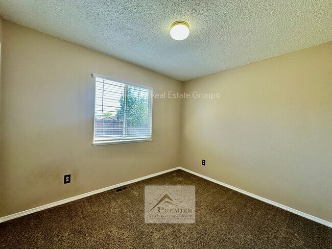 Building Photo - 7715 Middle Bay Way