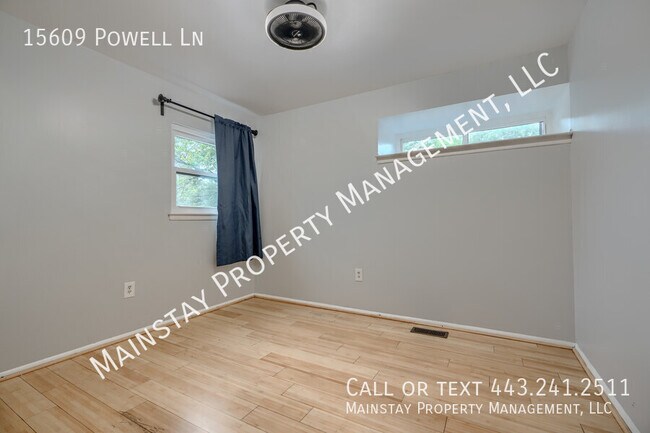 Building Photo - 15609 Powell Ln