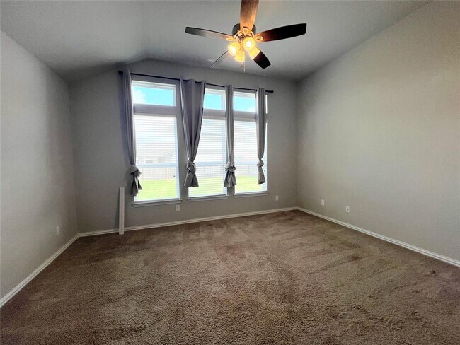Building Photo - 613 Palmilla St