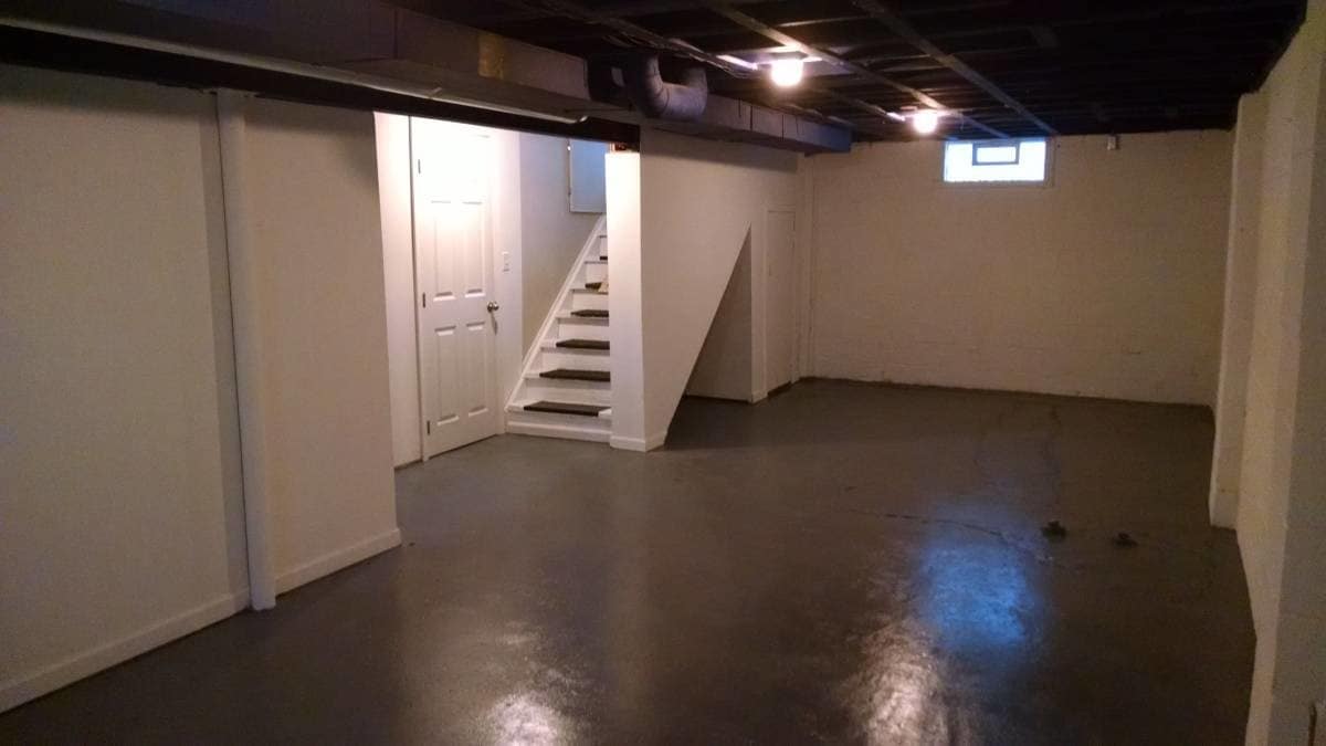 Building Photo - 60 Canfield Dr