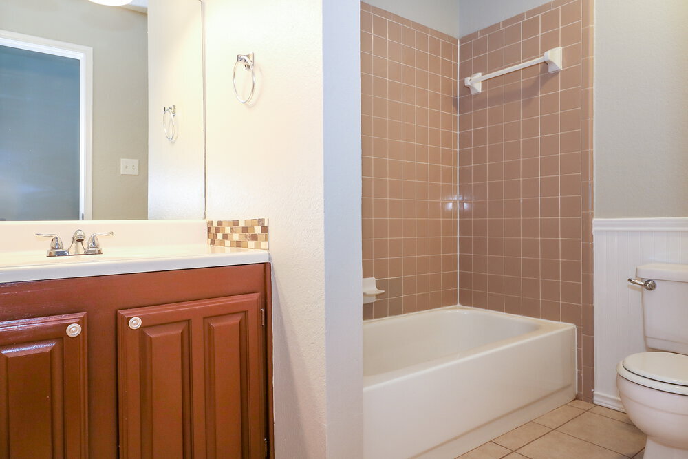 Building Photo - 5212 Creek Valley Dr
