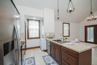 Building Photo - 29525 Turnbury Village Dr