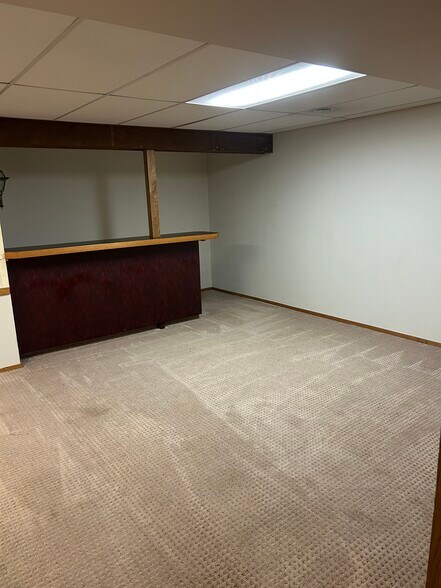 Building Photo - 4902 Brookview Rd