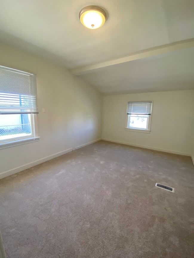 Building Photo - 171 N 800 W