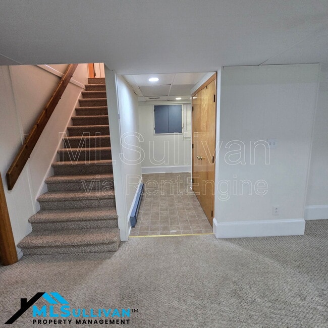 Building Photo - 2601 Cohnwood Dr