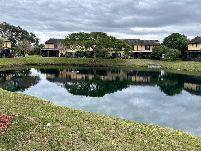 Building Photo - 9225 NW 49th Pl