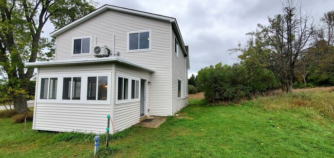 Building Photo - Renovated Farmhouse, 30+ Acres with Pole B...