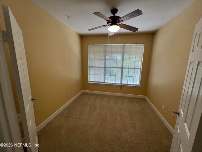 Building Photo - 170 Veracruz Dr