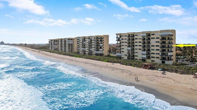 Building Photo - 7410 S Ocean Dr
